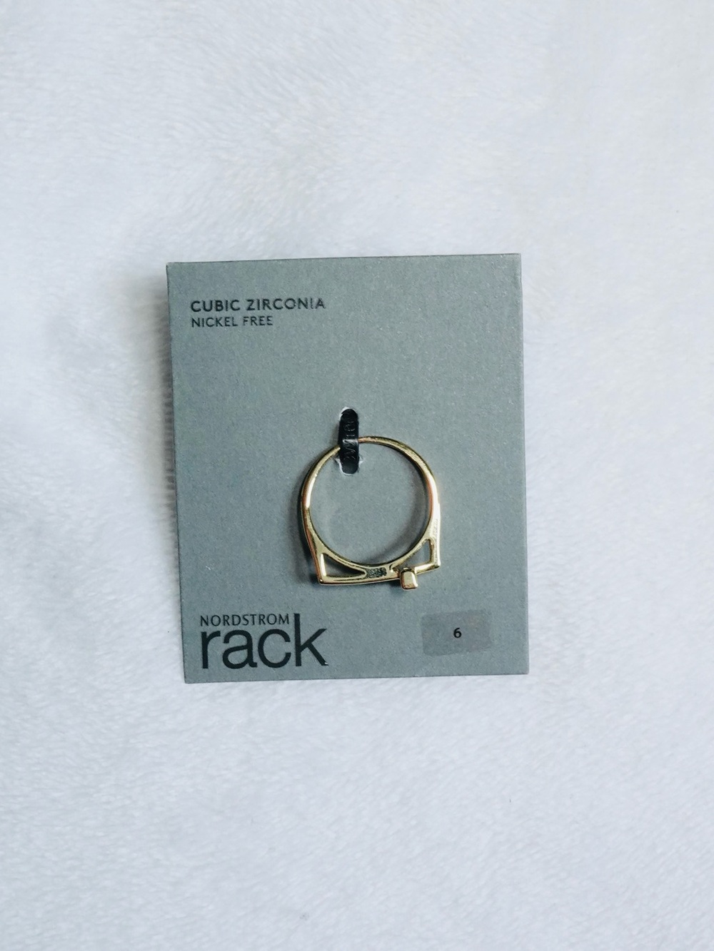 Nordstrom Rack Cubic Zirconia Minimalist Solitaire Bar Ring | Size 6 Nickel Free